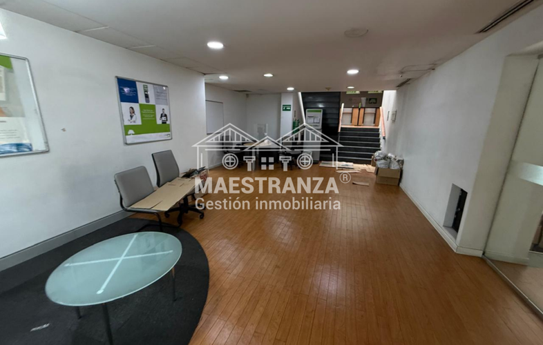 Local en venta en Castropol, Medellín, 597 m² · foto 6 de 24