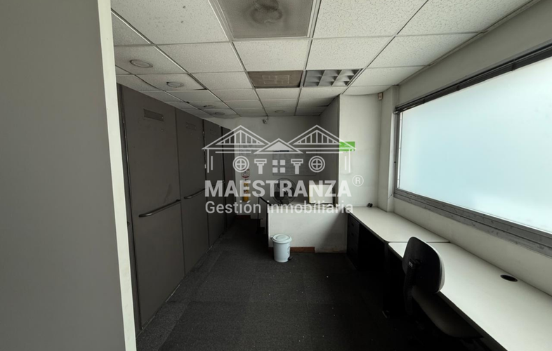 Local en venta en Castropol, Medellín, 597 m² · foto 10 de 24