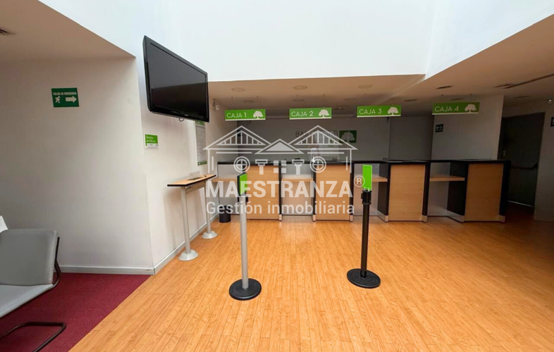 Local en venta en Castropol, Medellín, 597 m² · foto 11 de 24