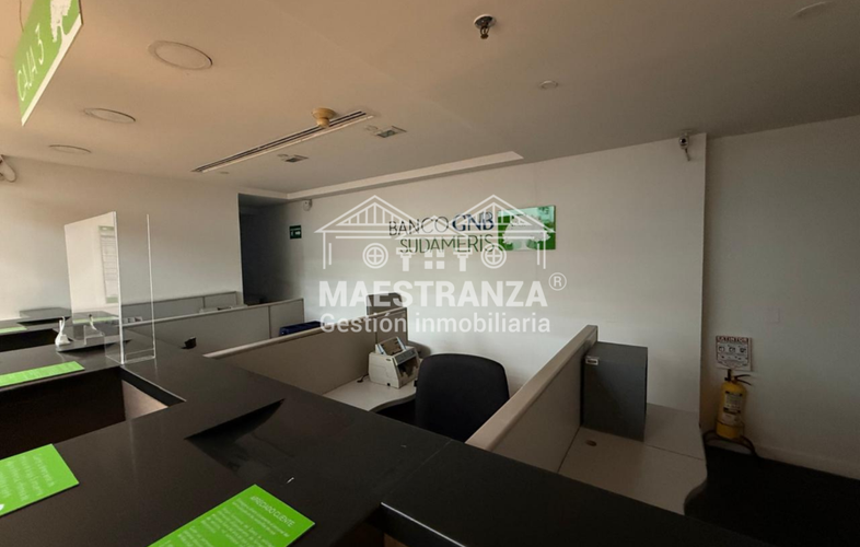 Local en venta en Castropol, Medellín, 597 m² · foto 12 de 24