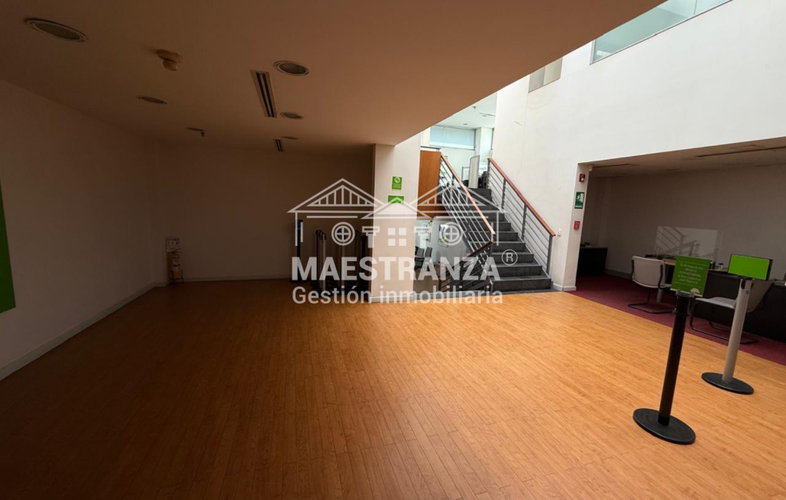 Local en venta en Castropol, Medellín, 597 m² · foto 14 de 24