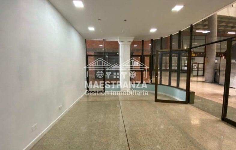 Local en arriendo en Aeroparque Juan Pablo Ii, Medellín, 30 m² · foto 2 de 5
