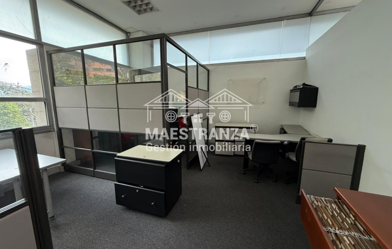 Local en venta en Castropol, Medellín, 597 m² · foto 16 de 24