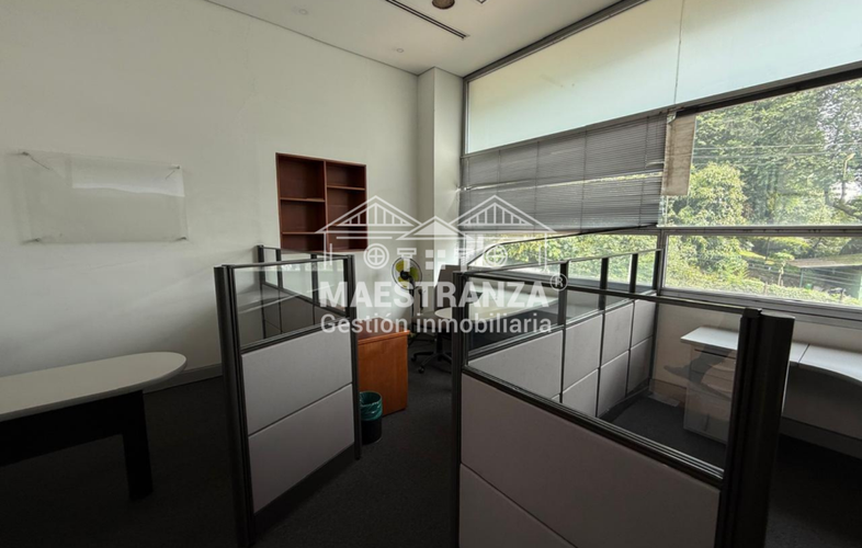 Local en venta en Castropol, Medellín, 597 m² · foto 17 de 24