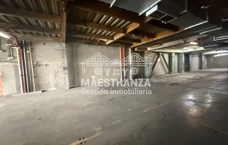 Edificio en arriendo en Conquistadores, Medellín, 2000 m² · foto 18 de 24