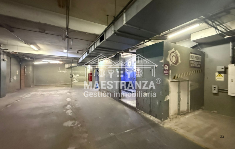 Edificio en arriendo en Conquistadores, Medellín, 2000 m² · foto 19 de 24