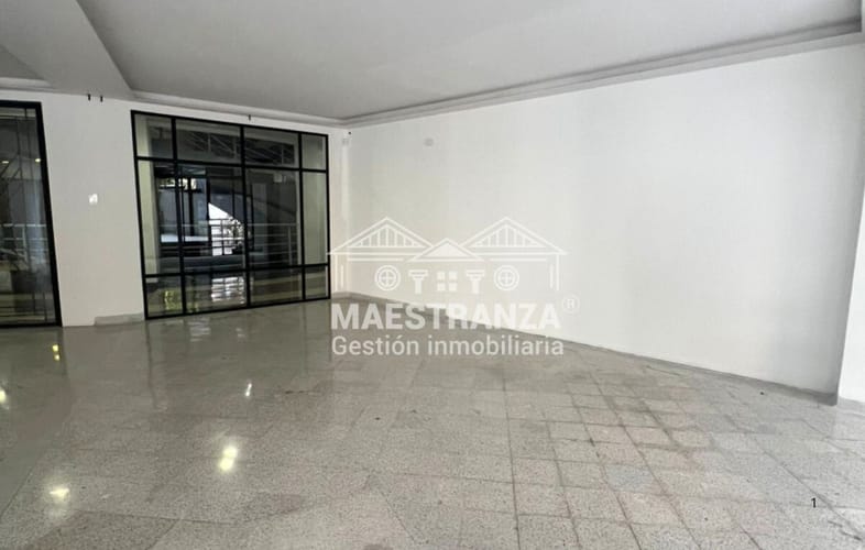 Local en arriendo en La Aguacatala, Medellín, 230 m² · foto 4 de 21