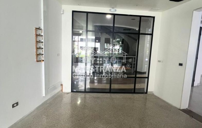 Local en arriendo en La Aguacatala, Medellín, 230 m² · foto 11 de 21