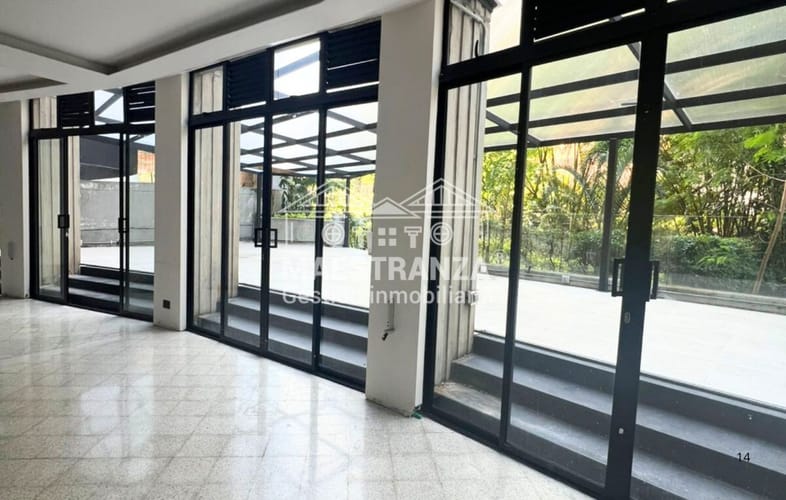 Local en arriendo en La Aguacatala, Medellín, 230 m² · foto 12 de 21
