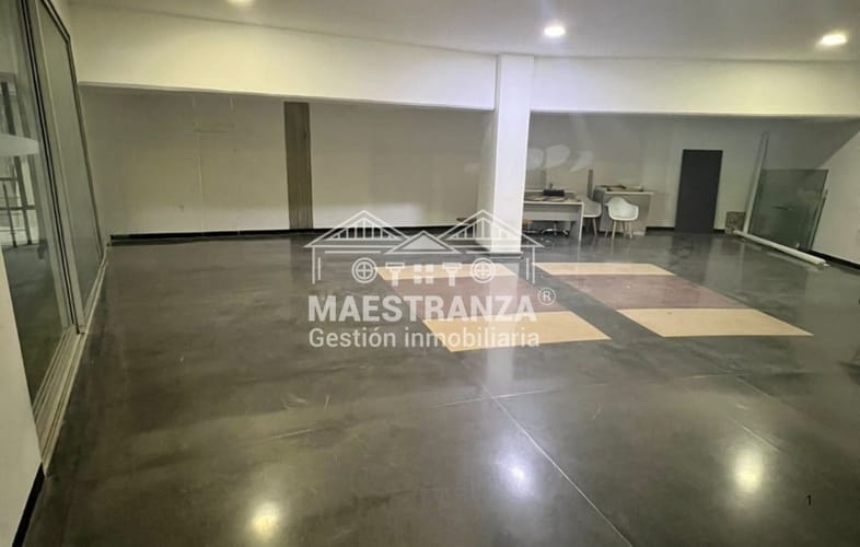 Local en arriendo en La Aguacatala, Medellín, 92 m² · foto 3 de 8