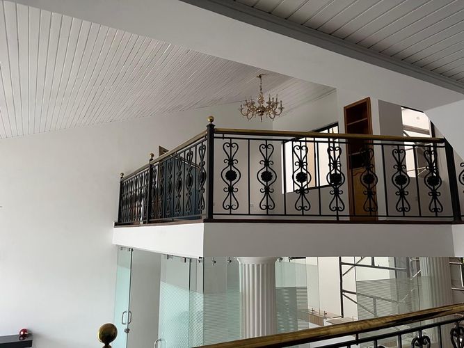Casa de 5 alcobas en arriendo en Unicentro Bogotá, Bogotá, 752 m² · foto 23 de 24