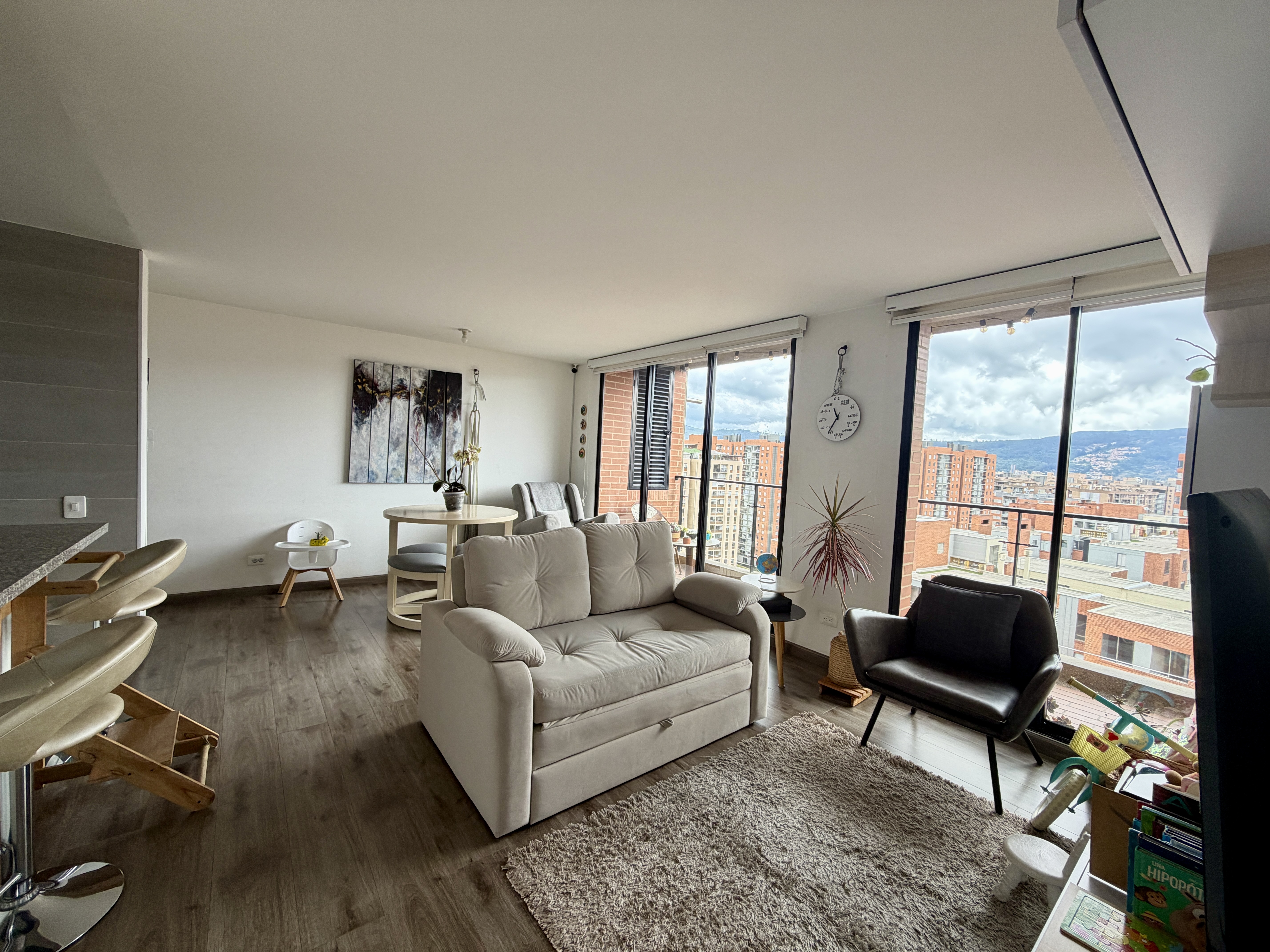 Apartamento en venta en Colina Campestre, Bogotá · foto 3 de 24