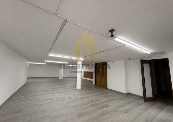 Local en arriendo en La Floresta, Medellín, 130 m² · foto 3 de 6