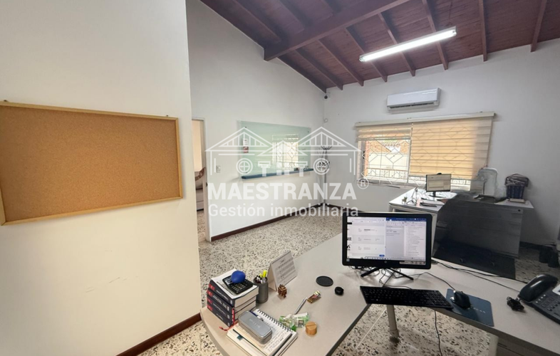 Oficina en arriendo en Belén Miravalle, Medellín, 350 m² · foto 18 de 24