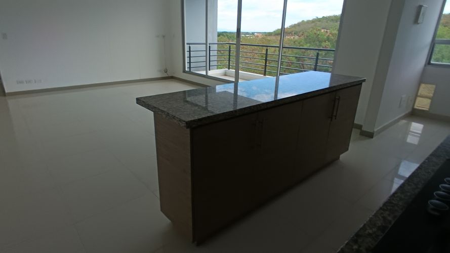 Apartamento de 3 alcobas en venta en Miraflores, Girardot, 97 m² · foto 2 de 24