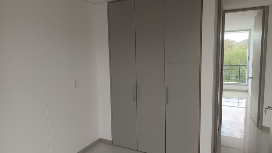 Apartamento de 3 alcobas en venta en Miraflores, Girardot, 97 m² · foto 11 de 24