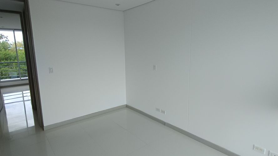 Apartamento de 3 alcobas en venta en Miraflores, Girardot, 97 m² · foto 8 de 24