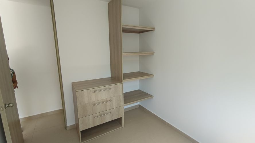Apartamento de 3 alcobas en venta en Ricaurte, 73 m² · foto 14 de 18