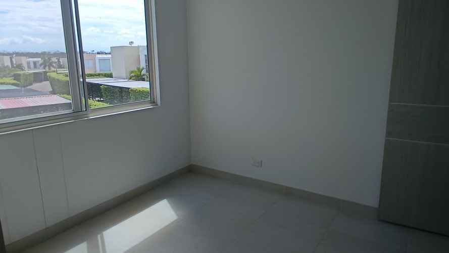 Casa de 3 alcobas en venta en Ricaurte, 100 m² · foto 10 de 20