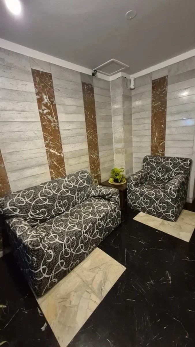 ALQUILER EN EL CENTRO DE 1 DORMITORIO, PISO ALTO AL FRENTE, LUMINOSO! · Foto 12
