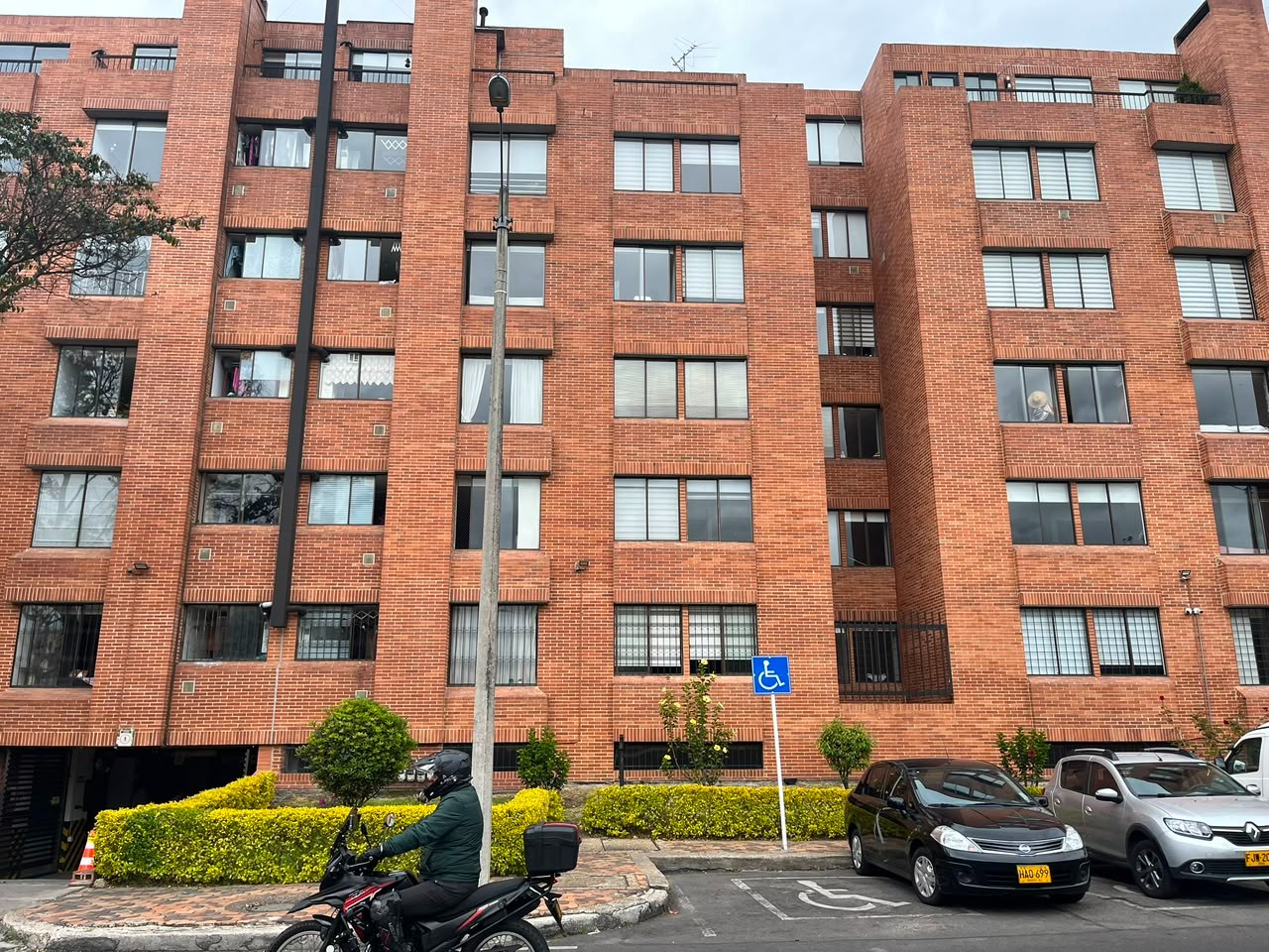 Apartamento en venta en Colina Campestre, Bogotá · foto 18 de 18