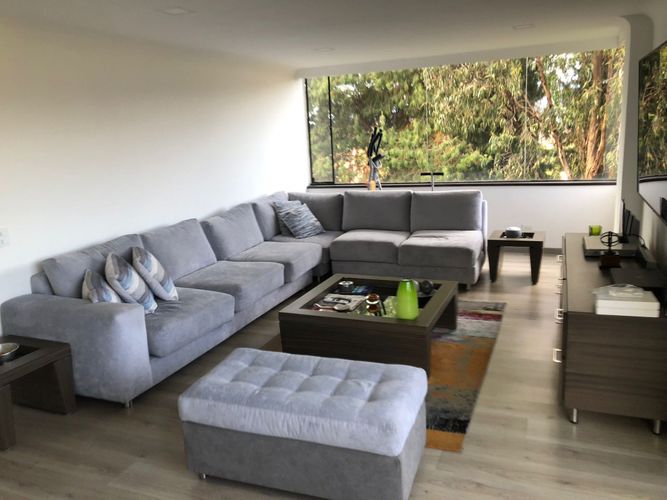 Apartamento de 3 alcobas en venta en Colina Campestre, Bogotá, 266 m² · foto 2 de 20