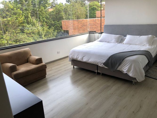 Apartamento de 3 alcobas en venta en Colina Campestre, Bogotá, 266 m² · foto 5 de 20