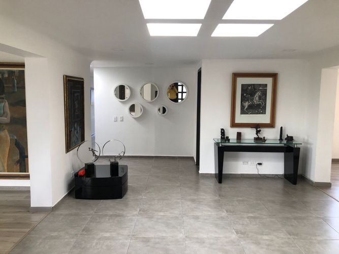Apartamento de 3 alcobas en venta en Colina Campestre, Bogotá, 266 m² · foto 13 de 20