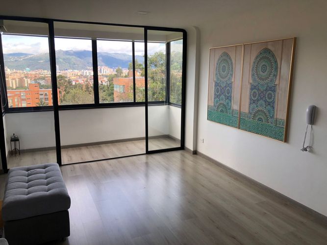Apartamento de 3 alcobas en venta en Colina Campestre, Bogotá, 266 m² · foto 14 de 20