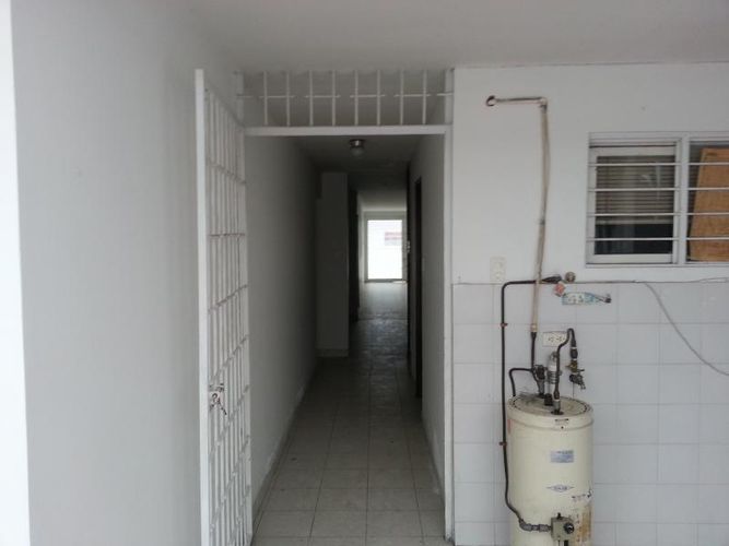 Edificio en venta en Prados Del Norte, Cali, 480 m² · foto 9 de 24