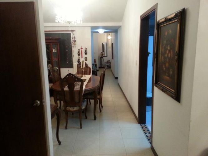Edificio en venta en Prados Del Norte, Cali, 480 m² · foto 18 de 24