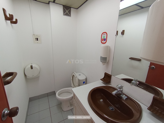 Oficina en venta en Centro Historico, Tunja, 105 m² · foto 5 de 11