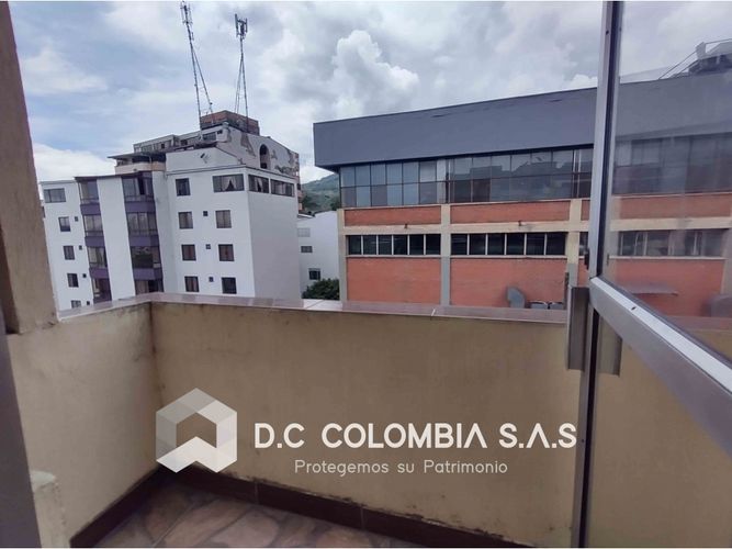 Apartamento de 4 alcobas en venta en 30 De Agosto, Pereira, 99 m² · foto 7 de 19