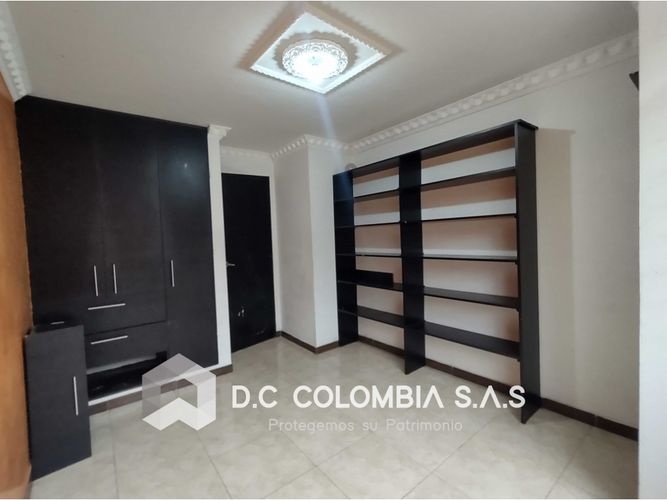 Apartamento de 4 alcobas en venta en 30 De Agosto, Pereira, 99 m² · foto 15 de 19