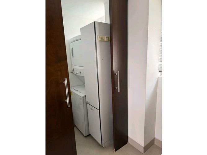 Apartamento de 3 alcobas en arriendo en Las Lomas, Medellín, 127 m² · foto 8 de 8