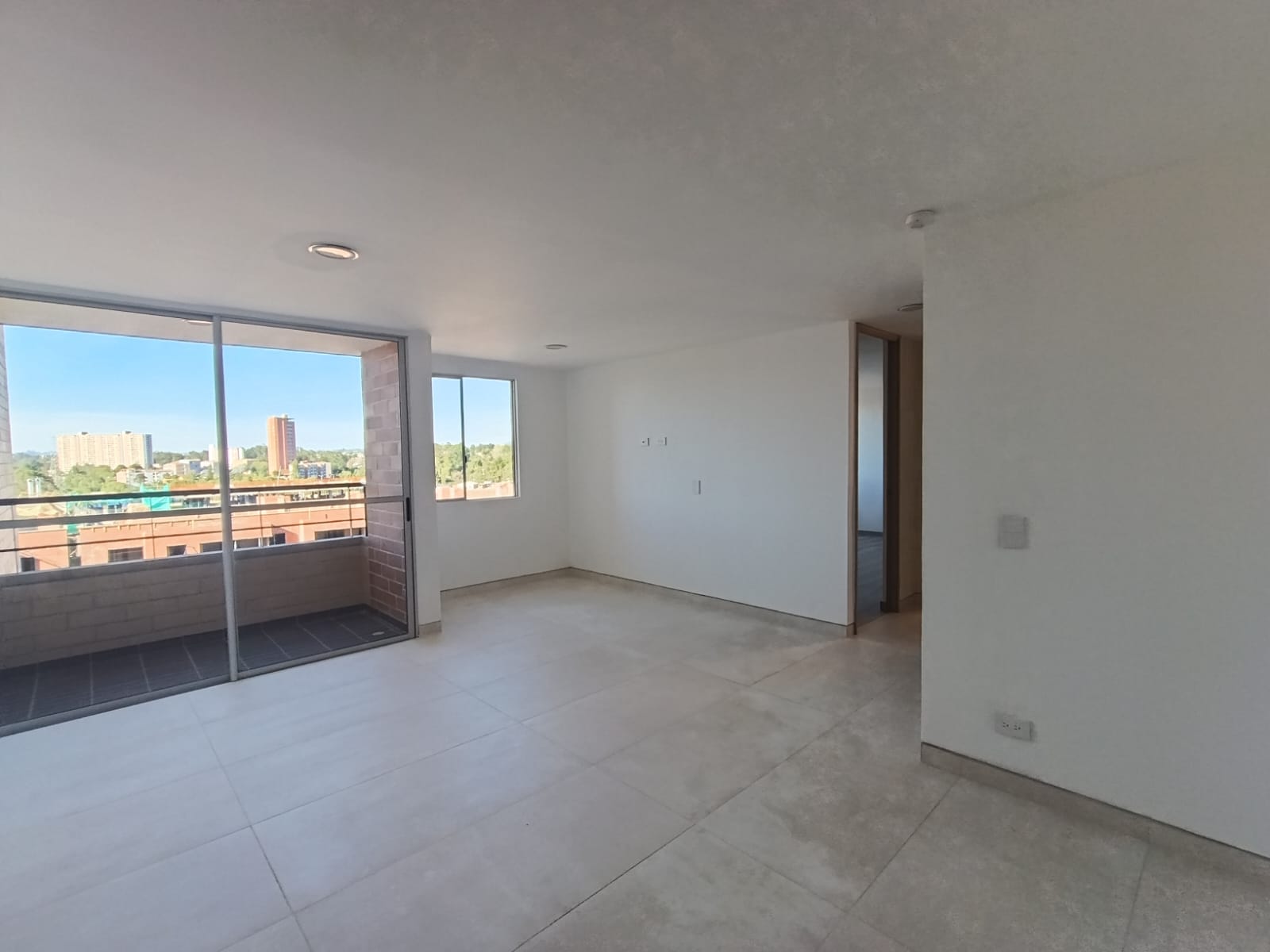 Apartamento en arriendo en Los Colegios, Rionegro · foto 7 de 16