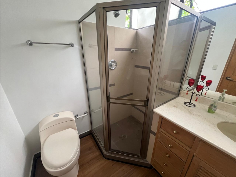 Apartamento en arriendo en Milla De Oro, Medellín · foto 18 de 20