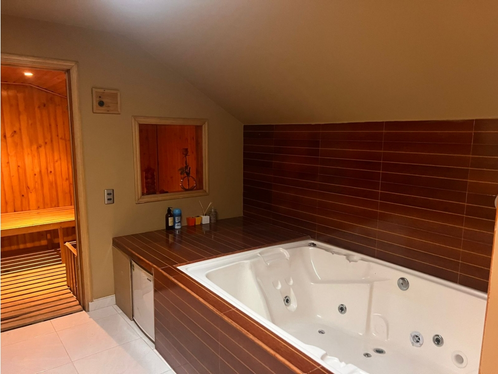 Apartamento en venta en Santa Paula, Bogotá · foto 2 de 17