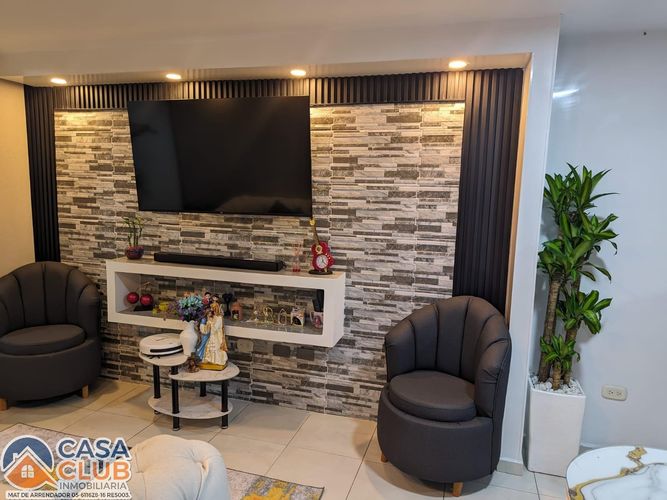 Apartamento de 3 alcobas en venta en Reserva De La Loma, Piedecuesta, 66 m² · foto 3 de 13