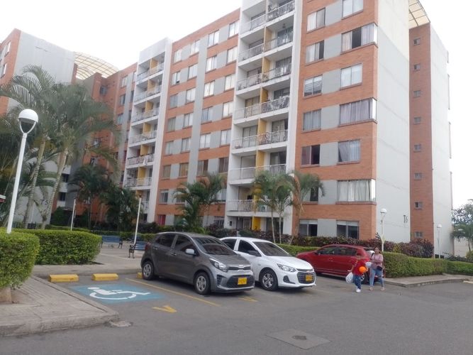 Apartamento de 3 alcobas en venta en Reserva De La Loma, Piedecuesta, 66 m² · foto 11 de 13