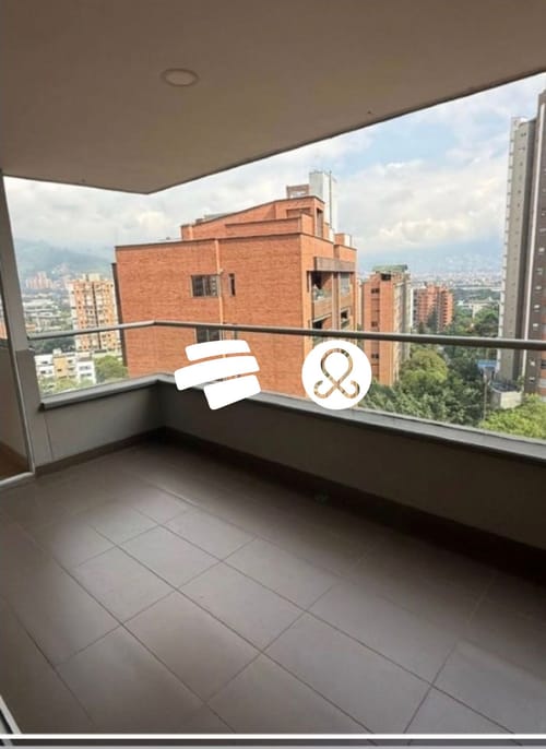 Apartamento de 5 alcobas en venta en El Poblado, Medellín, 134 m² · foto 3 de 18