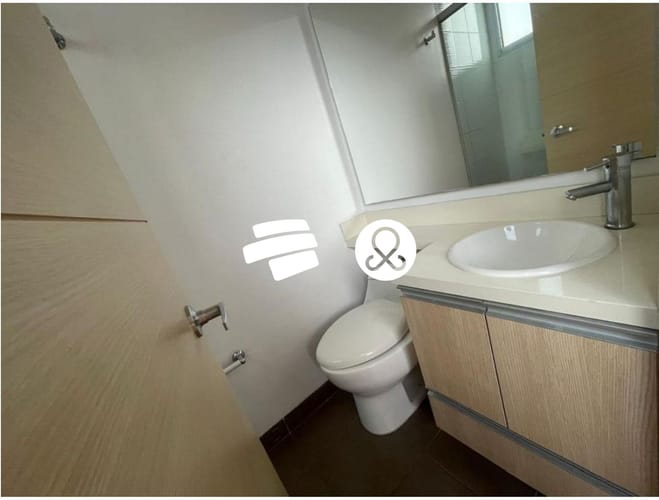 Apartamento de 5 alcobas en venta en El Poblado, Medellín, 134 m² · foto 11 de 18
