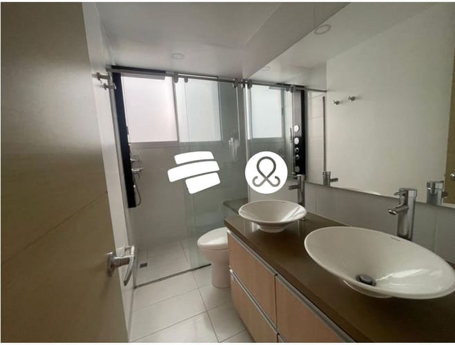 Apartamento de 5 alcobas en venta en El Poblado, Medellín, 134 m² · foto 15 de 18