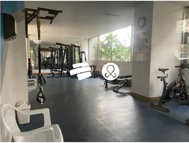 Apartamento de 5 alcobas en venta en El Poblado, Medellín, 134 m² · foto 17 de 18