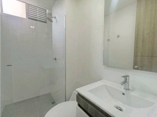 Apartamento de 3 alcobas en arriendo en Loma De Las Brujas, Envigado, 205 m² · foto 10 de 24