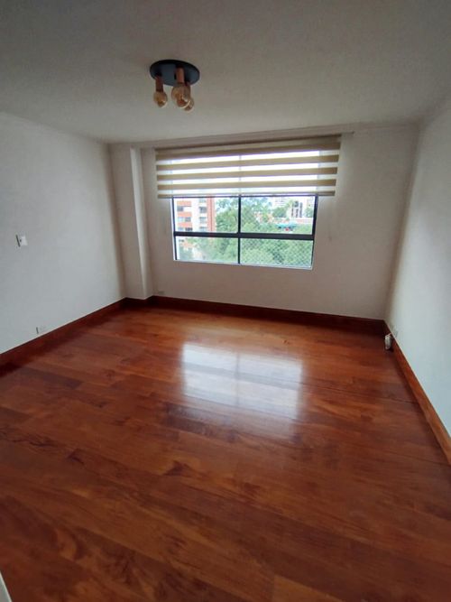 Apartamento de 3 alcobas en arriendo en El Diamante No. 2, Medellín, 180 m² · foto 10 de 19