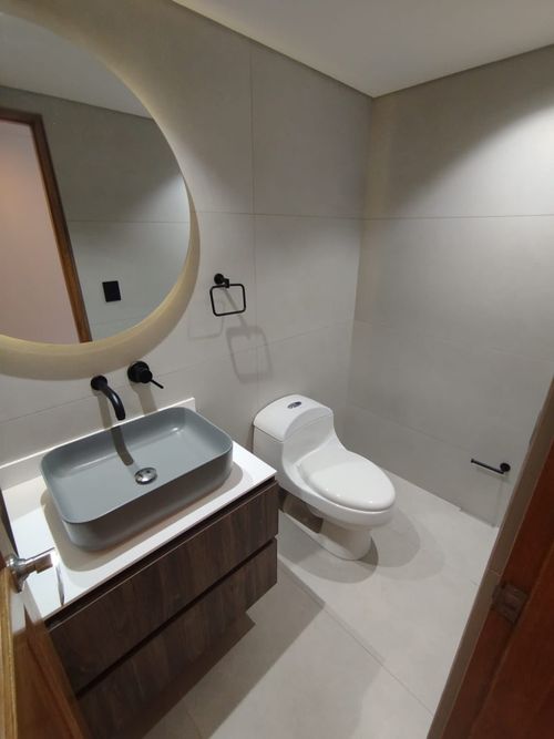 Apartamento de 3 alcobas en arriendo en El Diamante No. 2, Medellín, 180 m² · foto 14 de 19