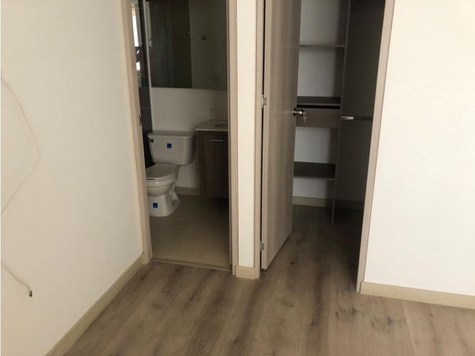 Apartamento de 3 alcobas en venta en Ancon Sur, Sabaneta, 84 m² · foto 10 de 13
