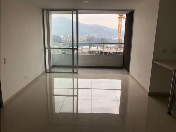 Apartamento de 3 alcobas en venta en Ancon Sur, Sabaneta, 84 m² · foto 12 de 13