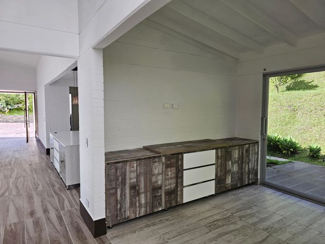 Casa de 4 alcobas en venta en Pantanillo, El Retiro, 278 m² · foto 12 de 21